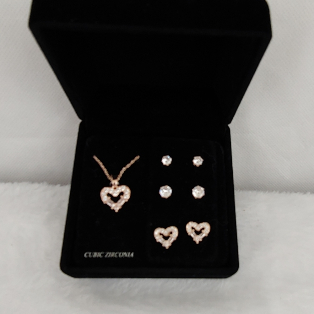 Kohls Heart Necklace 3 Set Earrings Cubic Zirconia
